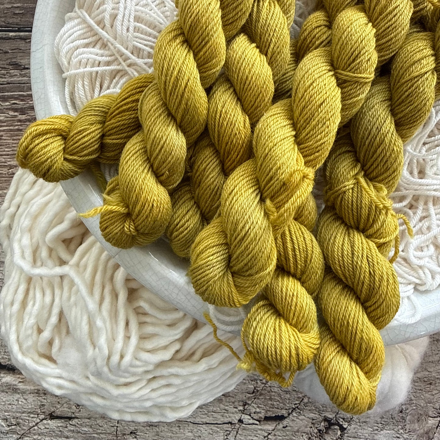 Cottage Fingering Mini Skein